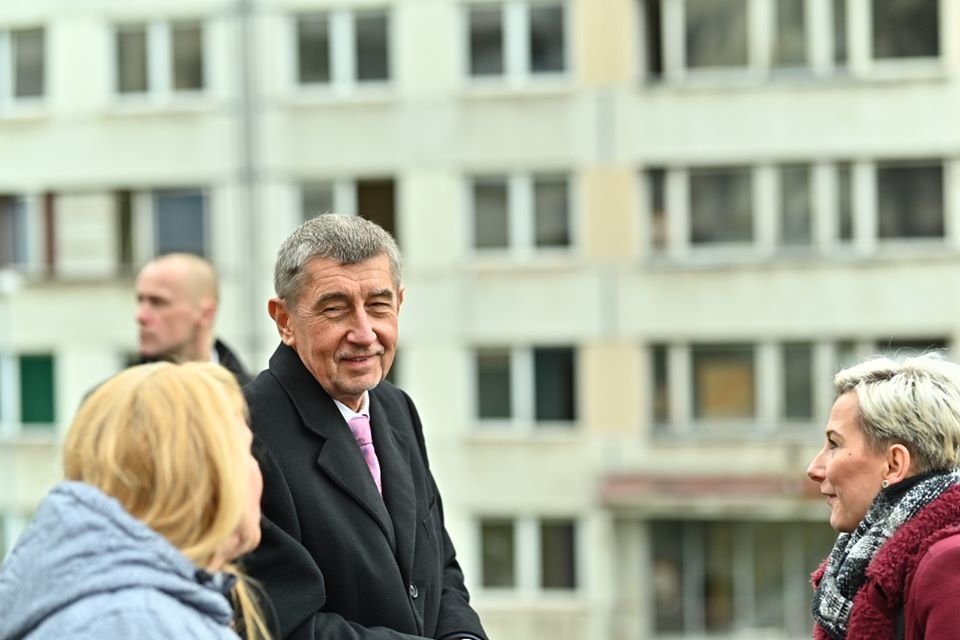 Premiér Babiš (ANO) zavítal 30.1.2020 do Litvínova, navštívil v doprovodu ministryně Dostálové i sídliště Janov