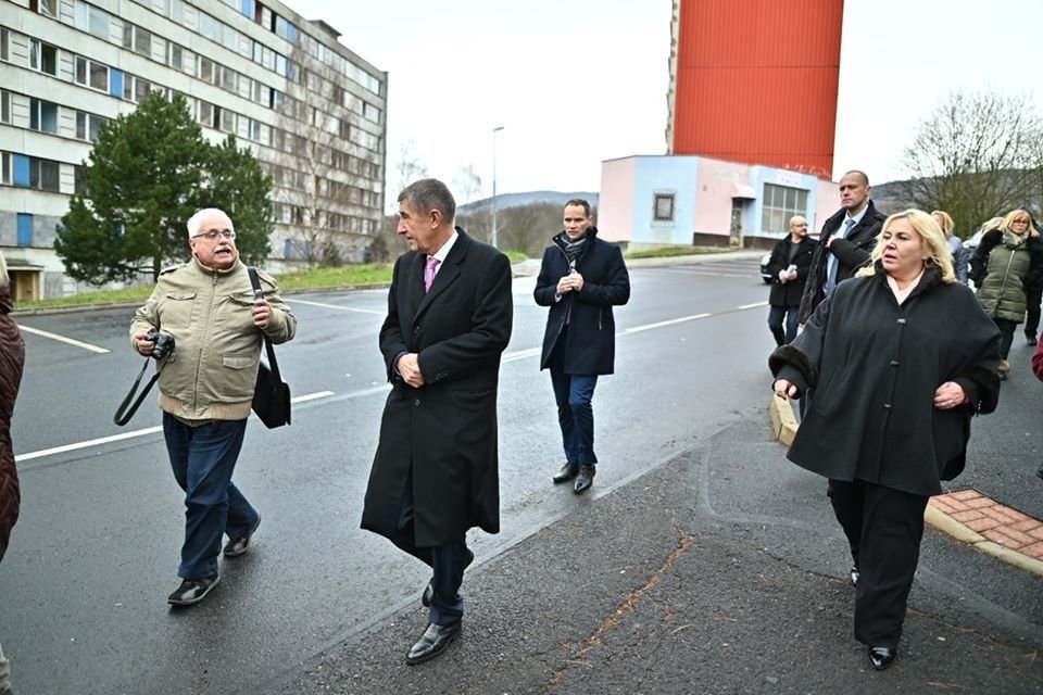 Premiér Babiš (ANO) zavítal 30. 1. 2020 do Litvínova, navštívil v doprovodu ministryně Dostálové i sídliště Janov