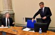 Premiér Andrej Babiš na tiskové konferenci po jednání vlády