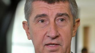 Babiš: Vláda zvažuje koupi kralupské rafinerie