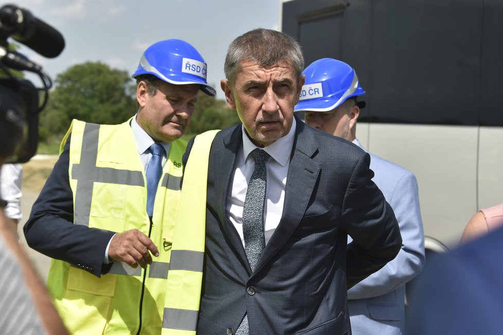 Premiér Andrej Babiš (ANO) na návštěvě Zlínského kraje, kde promluvil mimo jiné o svém názoru na demonstrace konané proti jeho osobě (12.6 2019)