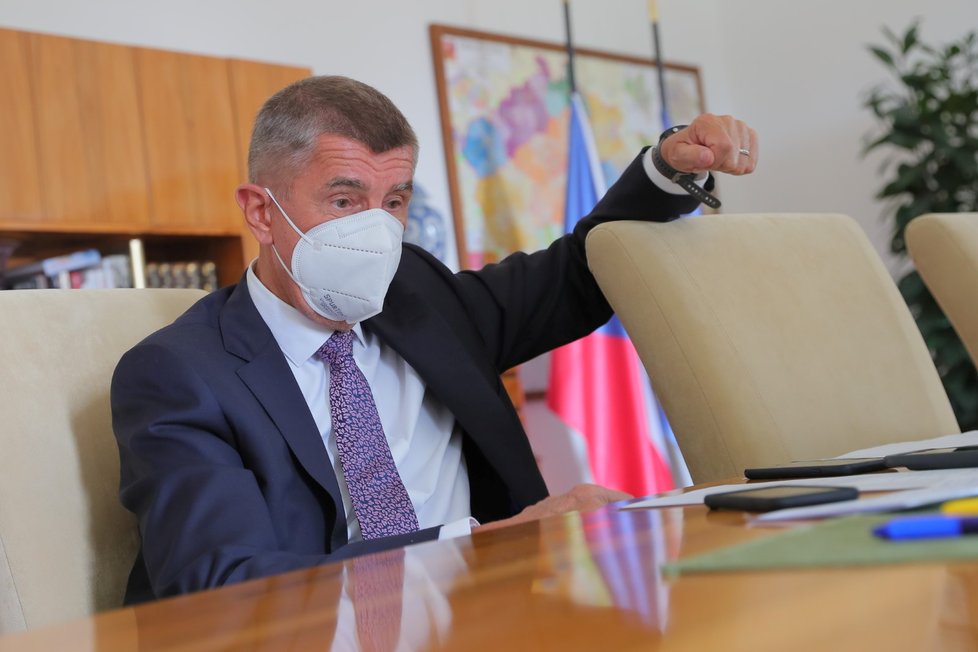 Premiér Andrej Babiš při rozhovoru pro Blesk