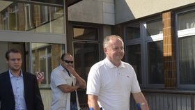 Andrej Kiska opustil plzeňskou nemocnici.
