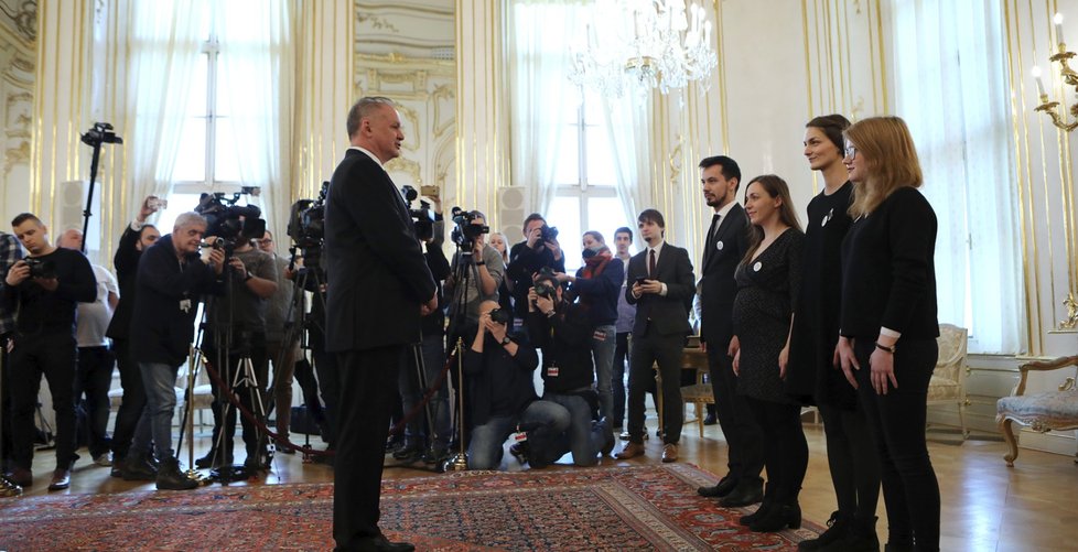 Slovenský prezident Andrej Kiska na jednání s demonstranty (20.3 2018)