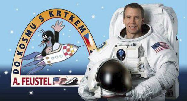 Krtek zpátky ve vesmíru: Astronauti zdraví Česko