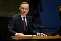 Poláci po volbách vyhlíží novou vládu. Prezident Duda si zve všechny šéfy stran
