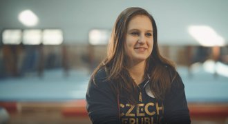 Zlomená noha a boj s časem. Holasová o zranění, olympiádě i obětech