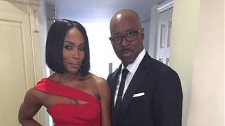 Herečka Angela Bassett ukázala v 60 letech postavu v bikinách!