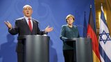 Merkelová zpražila Izraelce. Přihlásila se k německé vině za vyhlazení Židů