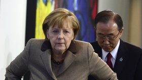 Merkel drží dietu od doby, kdy si naštípla pánev