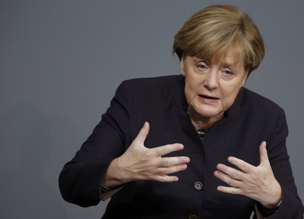 Německá kancléřka Angela Merkel při vystoupení ve spolkovém sněmu