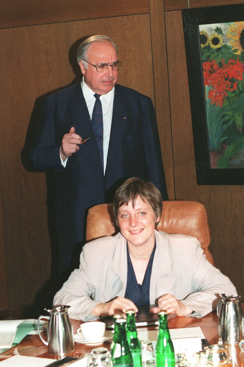 Helmut Kohl a ministryně žen a mládí Angela Merkelová.