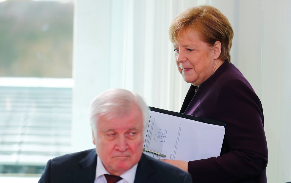 Německá kancléřka Angela Merkelová a Německý ministr vnitra Horst Seehofer
