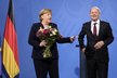Angela Merkelová předala kancléřství svému nástupci Olafu Scholzovi