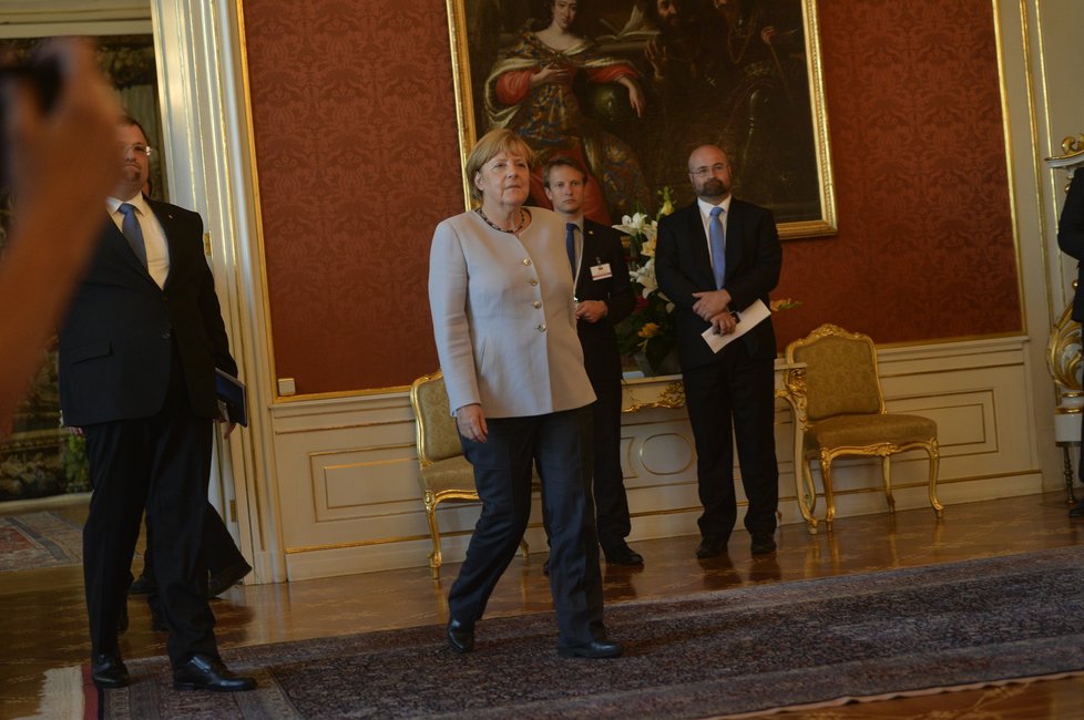 Angela Merkelová s prezidentem Milošem Zemanem