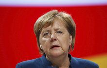 Merkelové třes rozpoutal dohady: Má kancléřka Parkinsona? 