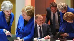 Mayová s Merkelovou se pobavily nad fotkami.
