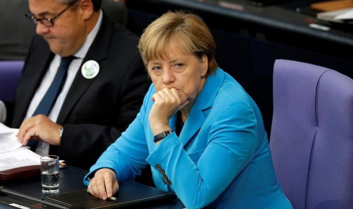 Angela Merkelová v Bundestagu