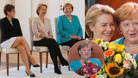 Merkelová slavila 65. narozeniny. A při jmenování nové ministryně obrany opět seděla (17. 7. 2019).