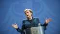Německá kancléřka Angela Merkelová (CDU) varovala voliče před jedním z kandidátů na jejího nástupce - Olafem Scholzem z SPD. Prý může přizvat do vlády postkomunistickou Levici.