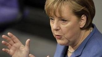 Petr Robejšek: Útěk od jádra a poturčená Merkelová