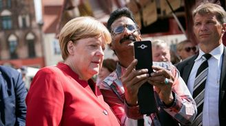 Bývalé východní Německo dodnes volí odlišně, má menší sympatie k Merkelové i k Zeleným  
