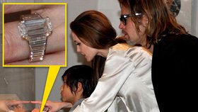 Angelina se pochlubila zásnubním prstenem za pět milionů