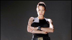 Angelina Rolie jako Lara Croft.