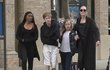 Angelina Jolie a její dcery, Vivienne, Zahara a Shiloh