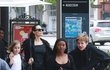 Angelina Jolie a její dcery, Vivienne, Zahara a Shiloh