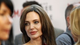 Angelina je Bobova exmanželka