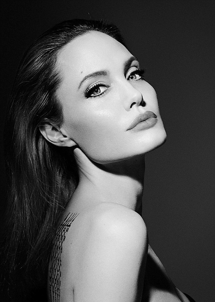 Angelina Jolie