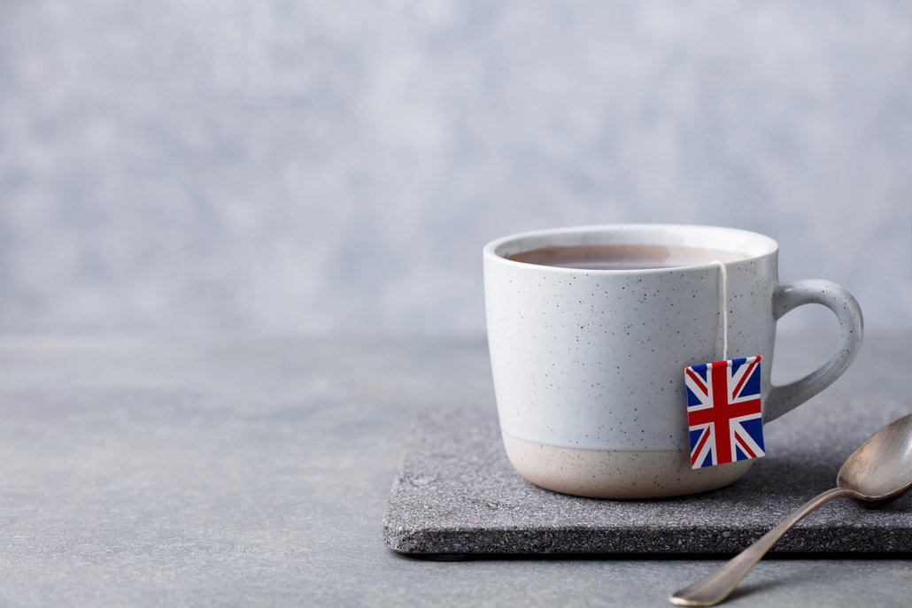Král jako typický Brit miluje čaj, který musí být připravován podle přesně daných instrukcí