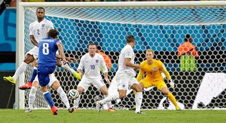 Jak Itálie porazila Anglii: Nacvičený signál a Balotelliho hlavička