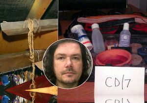 David Challenor (50) u sebe na půdě znásilňoval a brutálně zneužíval desetiletou holčičku, kterou mučil elektrickými šoky a znásilňoval. Sám se převlékal do dětského oblečení a vydával se za dívenku jménem Lucy.