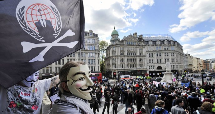 Protesty proti smlouvě ACTA v Anglii