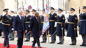Prezident Petr Pavel se setkal s prezidentem Angoly (21. 2. 2024).