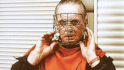 Anthony Hopkins během testování té pravé masky pro film Mlčení jehňátek (1991)