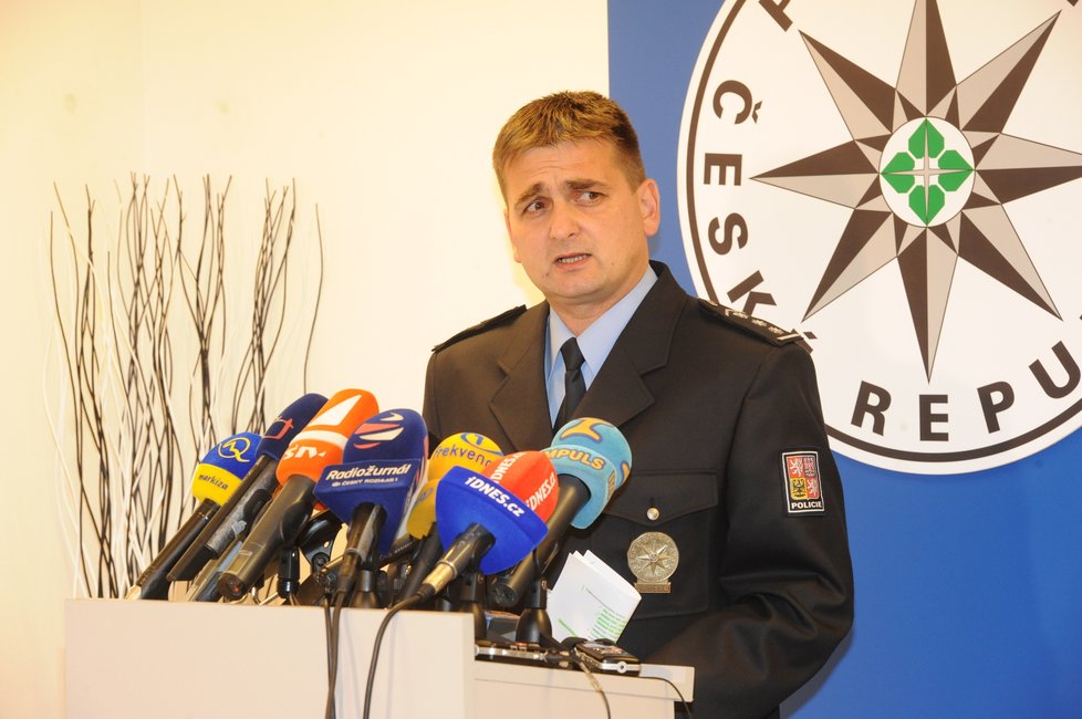 Šéf pražské policie Červíček poprosil veřejnost o spolupráci při hledání ztracené Aničky.