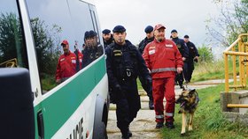 Dva speciální psi ze středního Slovenska byli k dispozici pražským policistům.