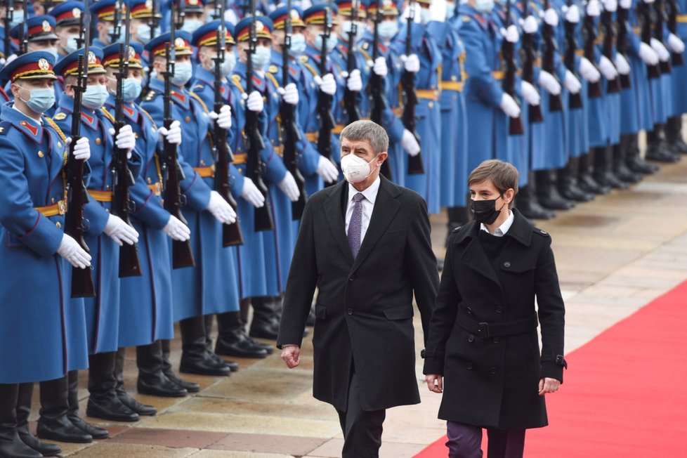 Předseda české vlády Andrej Babiš (ANO) se srbskou premiérkou Anou Brnabičovou v Bělehradě (10. 2. 2021)