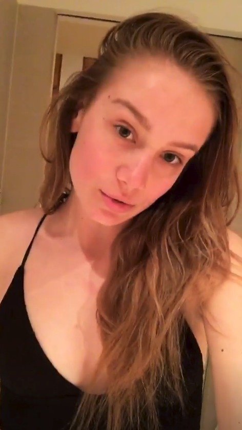 Anna Kadeřávková ukázala sexy tělo