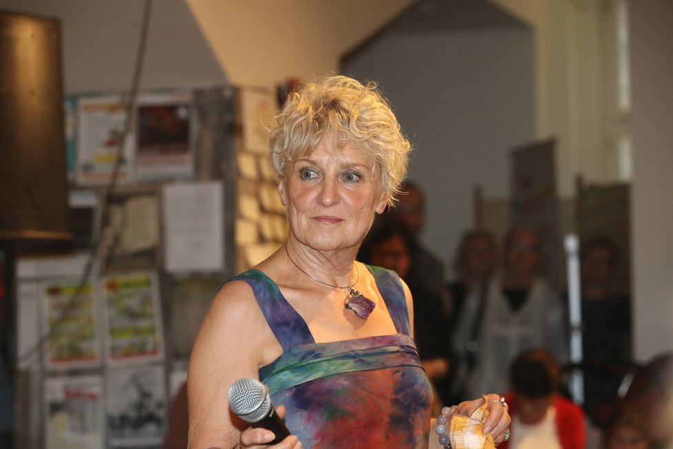 Jitka Vodňanská (75)