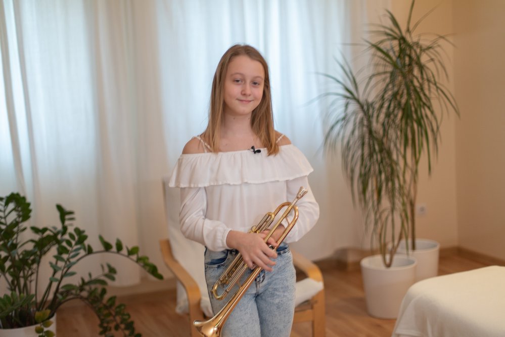 Anna Palmeová (13 let, Pardubice) se věnuje se hře na trubku. Už v osmi letech se jí troubit na trumpetu vážně líbilo