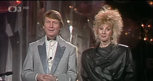 Anna Rusticano y Josef Dvořák en Alphabet. Anna Rusticano y Josef Dvořák en Alphabet.