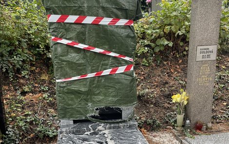 Hrob Na Dušičky odhalí hrob Aničky Slováčkové (†29): Čekalo se na žulu ...