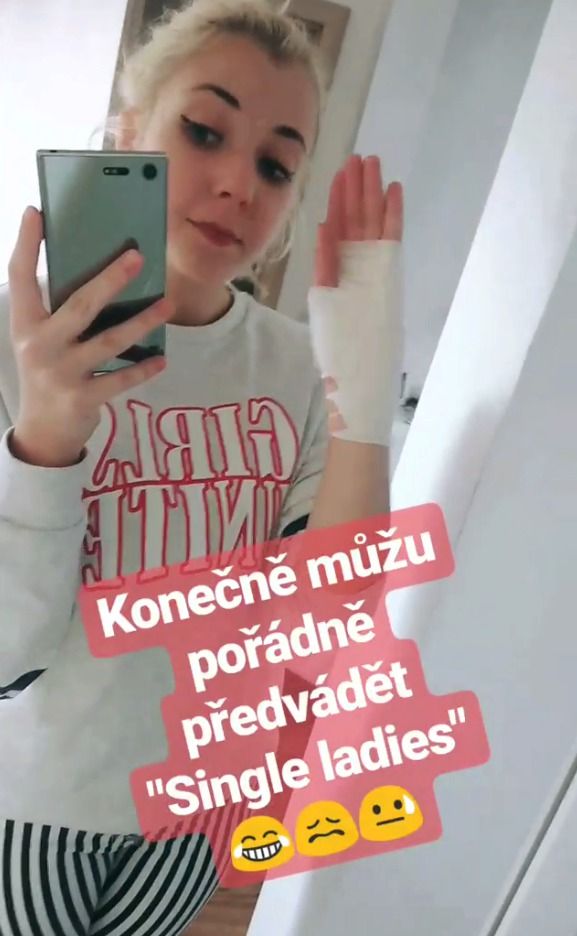 Anna Slováčková si přivodila zranění ruky