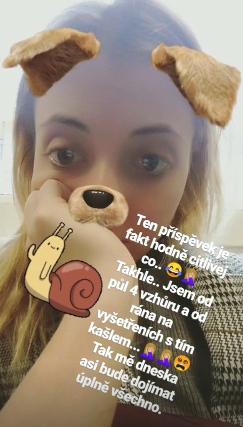 Anna Slováčková na instagramu sdílela, že má těžký kašel.