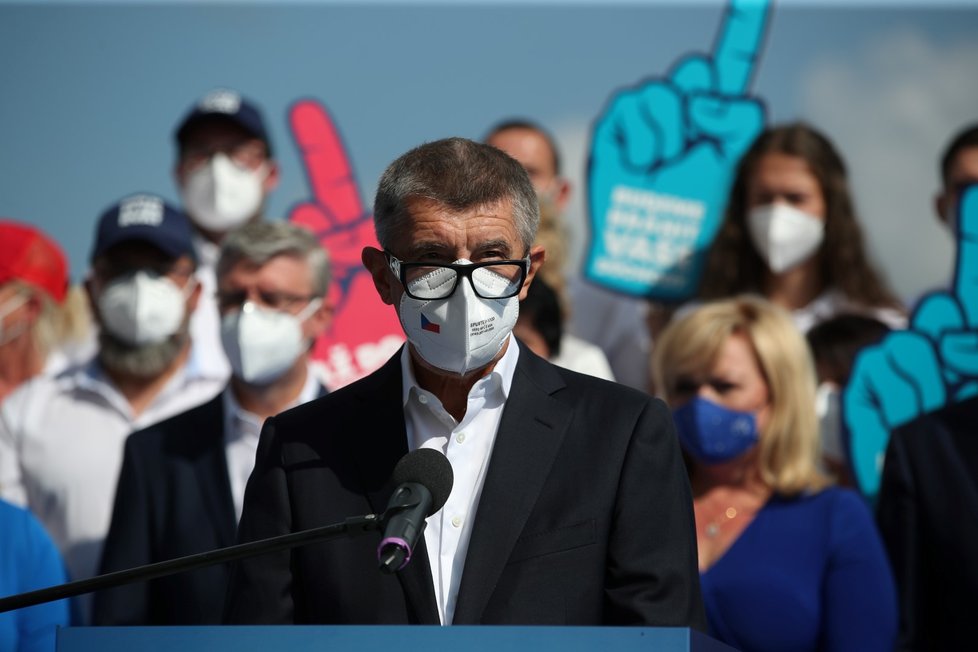 Hnutí ANO zahájilo ostrou v Ústí nad Labem ostrou fázi kampaně. Babiš se chce rvát do roztrhání těla. (2. 9. 2021)