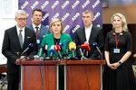 Tisková konference ANO: Babiš, Havlíček, Mračková Vildumetzová, Navrátil a Bařtipánová (4. 4. 2023)